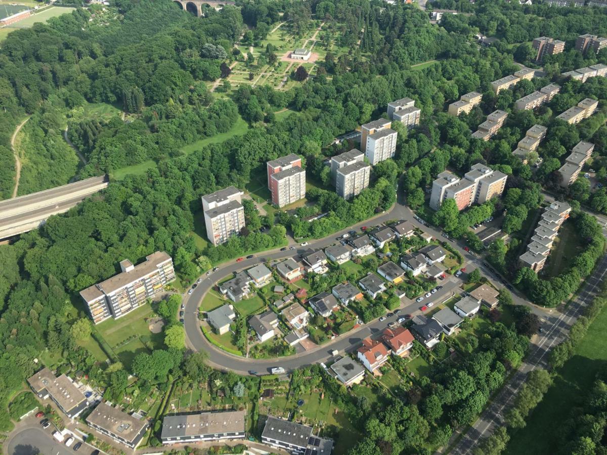 Ferienwohnung Weitblick Velbert Exterior photo